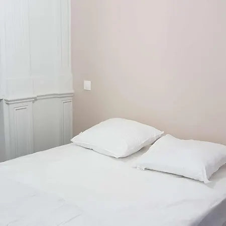 Centre-ville - 10/12 Pers. - Fr-1-234-289 Appartement
